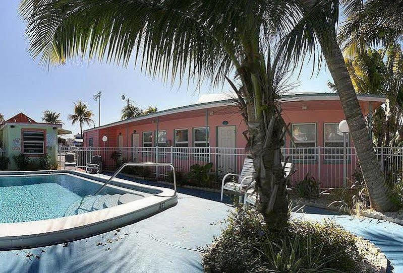 Shipwreck Motel Fort Myers Beach Ngoại thất bức ảnh
